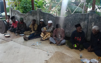 Tradisi “Duduk di Atas Tikar”, Ruang Musyawarah Sakral Rumpun Urlima Jaga Kedaulatan Adat