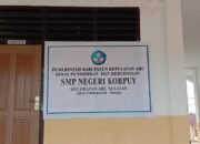 Sambangi Aru Selatan, Kadis Pendidikan Tegaskan Fasilitas Negara Tak Boleh Mubazir