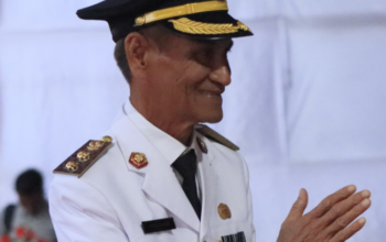 Serahkan Bansos Rp553 Juta, Wakil Bupati Ajak Warga Mandiri Ekonomi dan Jaga Kelestarian Laut Aru